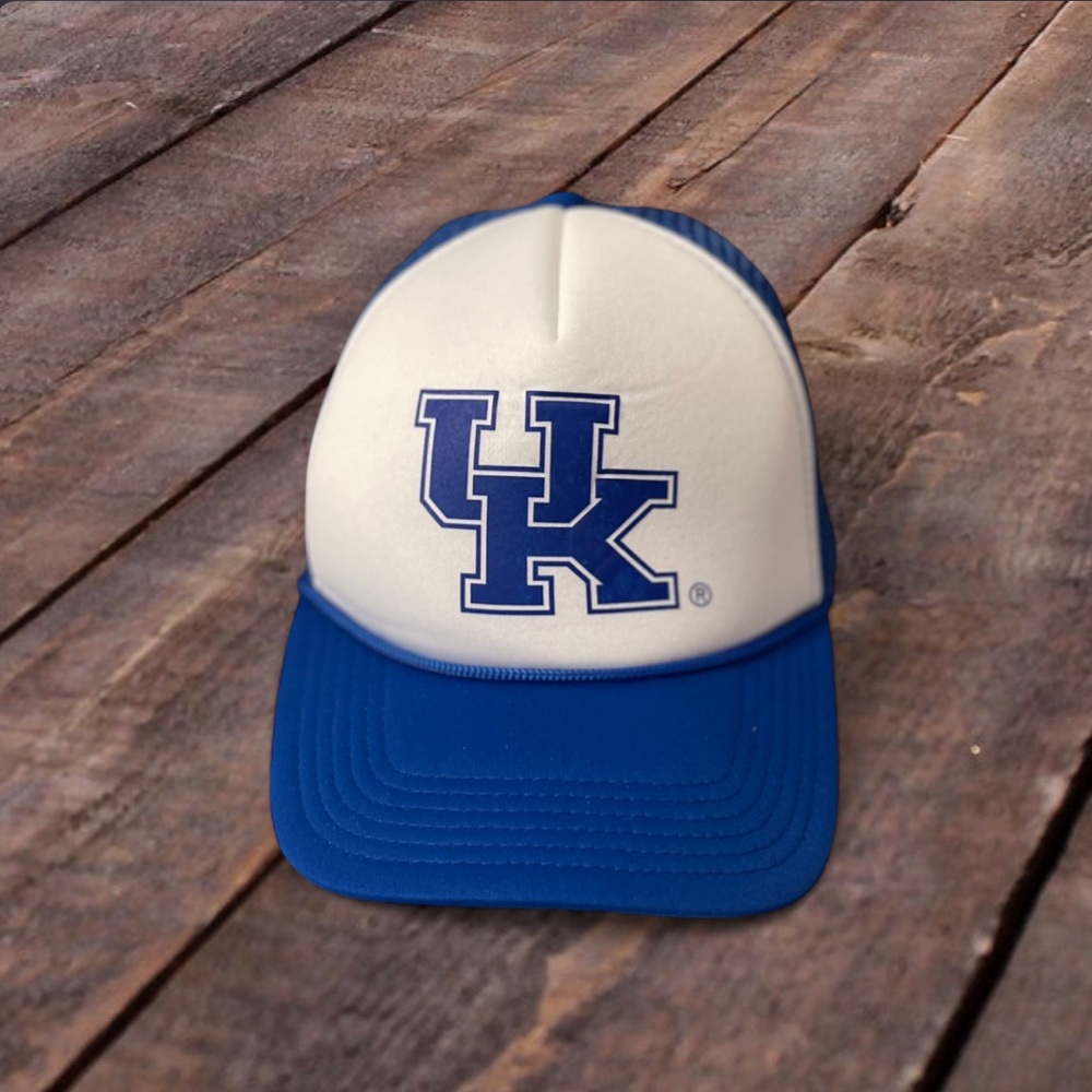 VTG 90s Wildcats University of Kentucky Trucker Hat